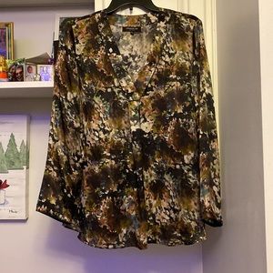 Lafayette 148 100% silk blouse size M